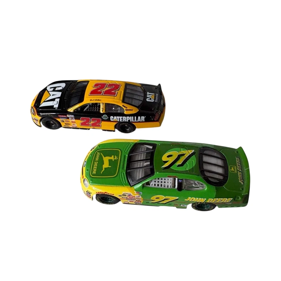 Лот из 2 литых машинок NASCAR 1:72 John Deere No97 Ford Taurus & CAT NO22 Dodge War - Изображение 3 из 4