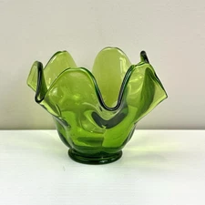Vintage MCM LE SMITH Ruffle Edge Candy Dish Trinket Small Green Bowl