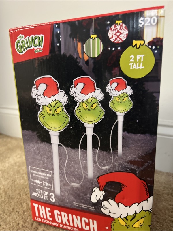 The Grinch Pathway Markers Gemmy