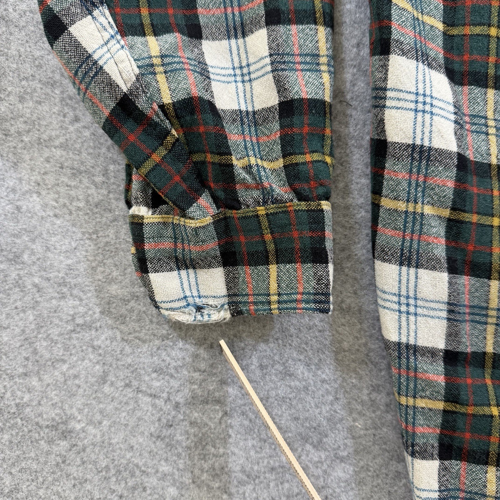Vtg Pendleton Board Shirt Mens L Wool Plaid Flannel Green Red Yellow USA Made thumbnail 5
