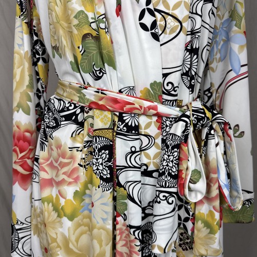 Natori Satin Womens MEDIUM Floral 36" Robe +Belt Paisley Tropical Asian Lingerie - Picture 14 of 19