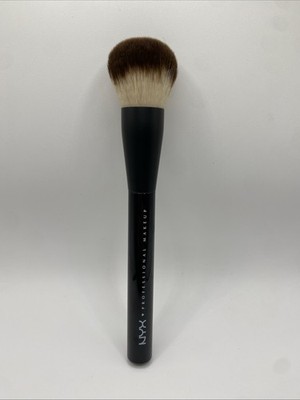 NYX Can't Stop Won't Stop Foundation Brush for Flawless Matte Makeup Finish