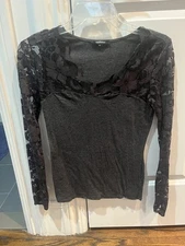 Ambiance Women’s Medium Gray Top With Lace Neckline & Sleeves