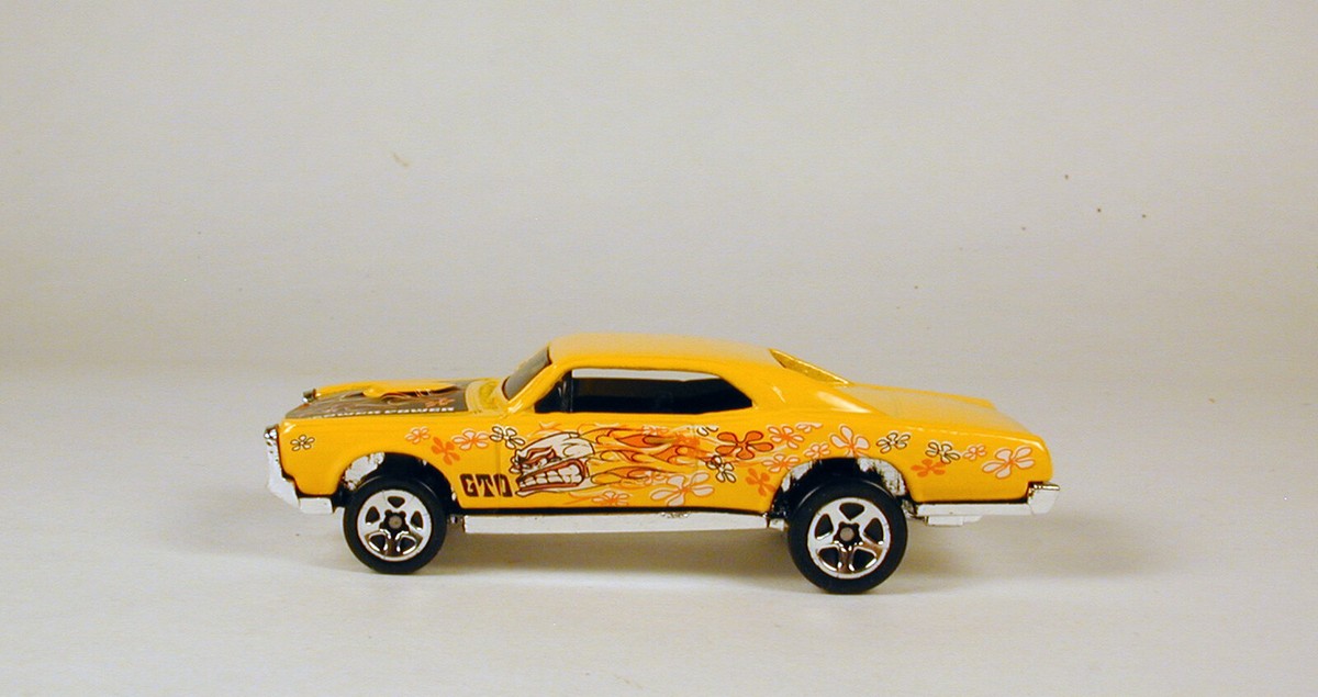 Hot Wheels 1967 Pontiac GTO 