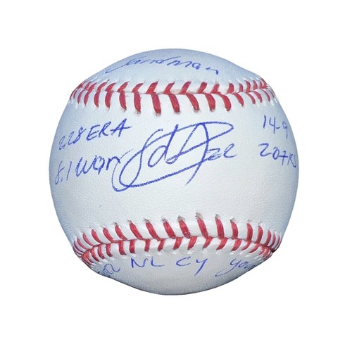Autographed PEDRO MARTINEZ 