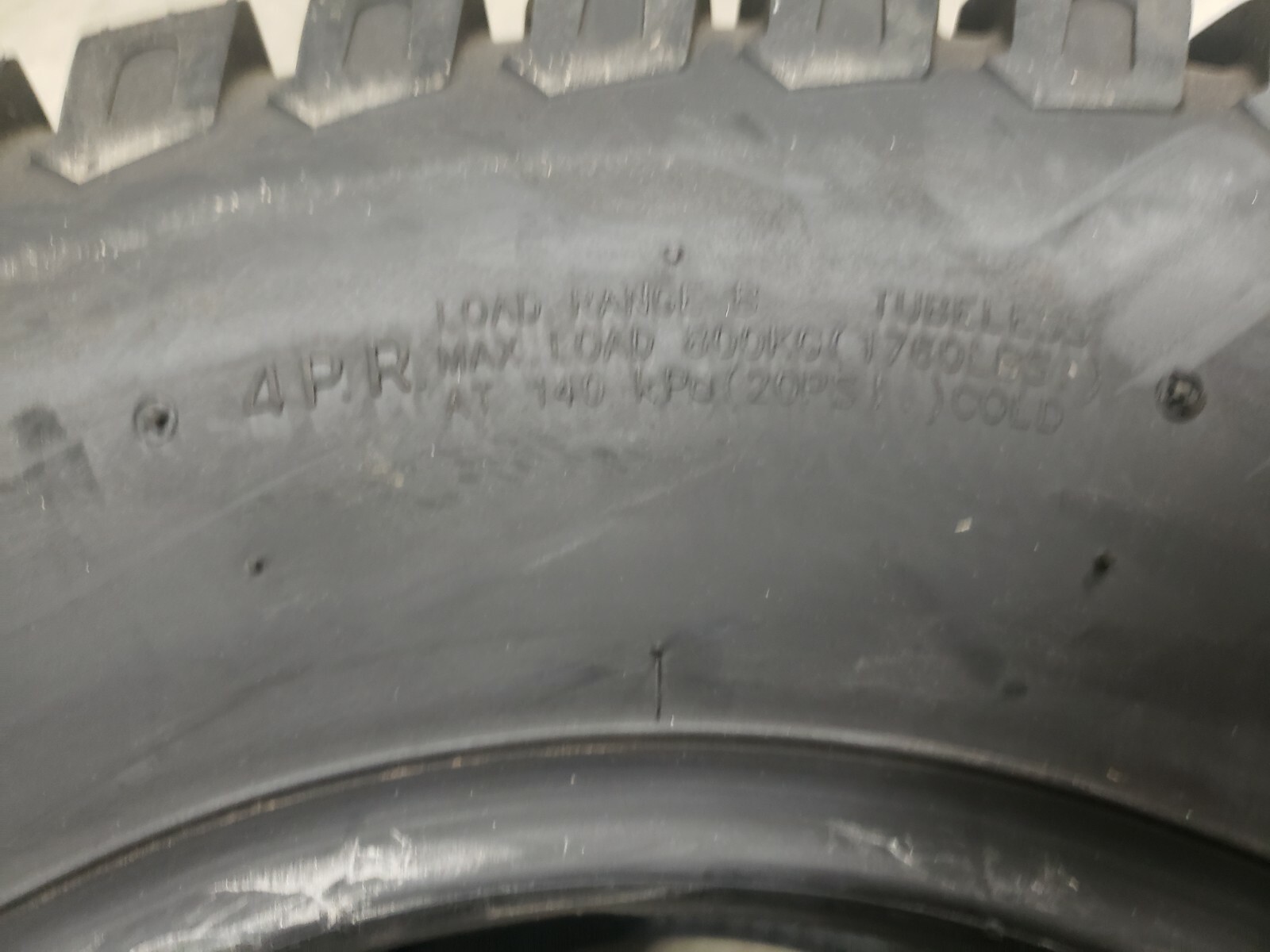 J.D. TAKE OFF TIRE 26X12-12 CHENG SHIN PRO TURF 4 PLY 2016+ X7'S PART #M174802