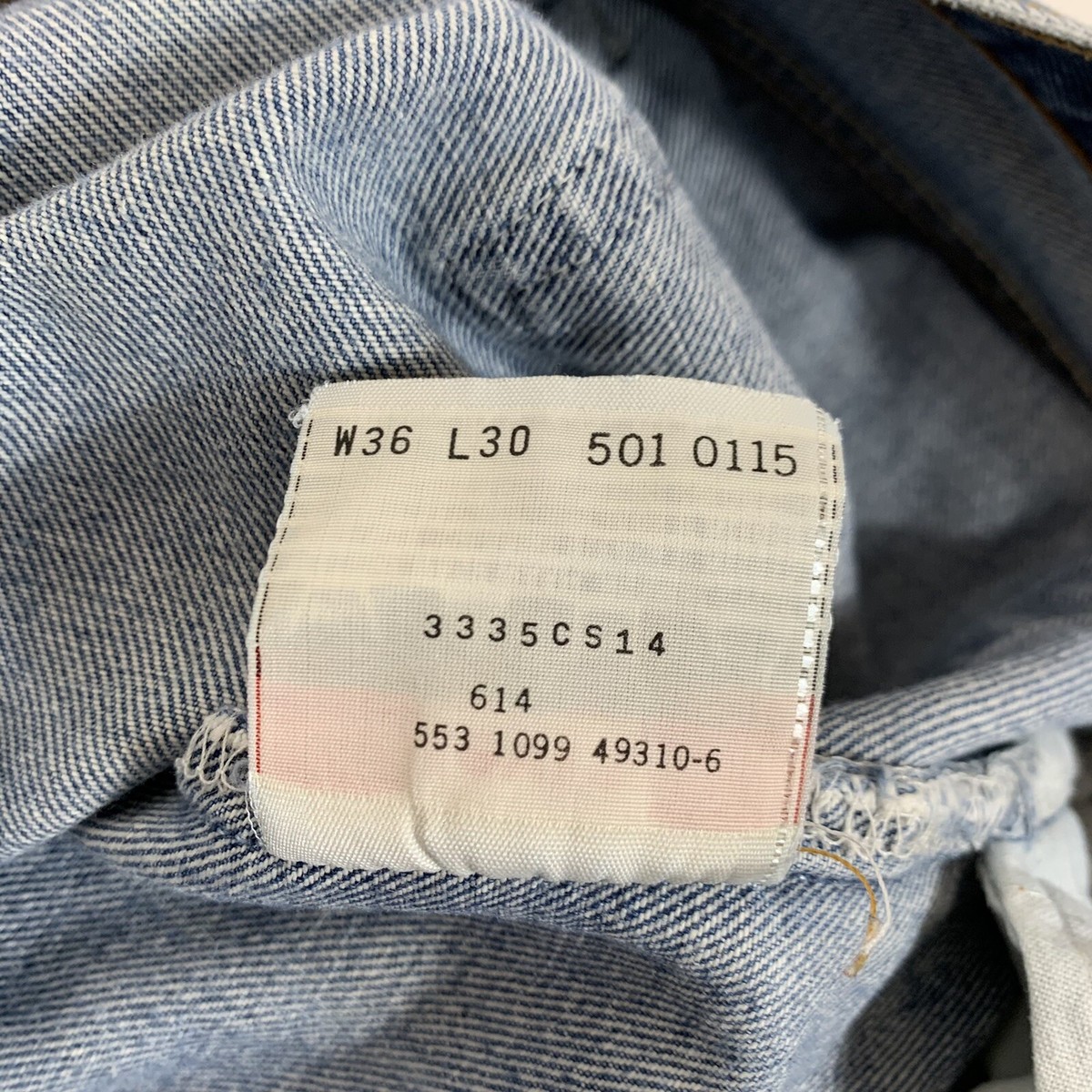 Vintage 90's Made USA Classic Levis 501 Button Fly Blue Jeans