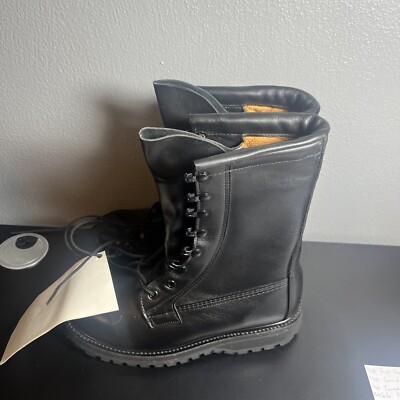 Vibram Black Combat Infantry Boots with Yellow Logo Tag Infantry Combat Boot 9 1/2R - Omahas Army Navy Surplus main image 4