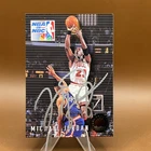 1993-94 Skybox Premium Michael Jordan Auto #14