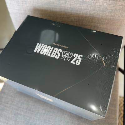 かあとFirstKhaotung★ LOL2025 BOXSET特典セット Worlds Unlocked 2025 Collector's Edition Presented by Opera GX