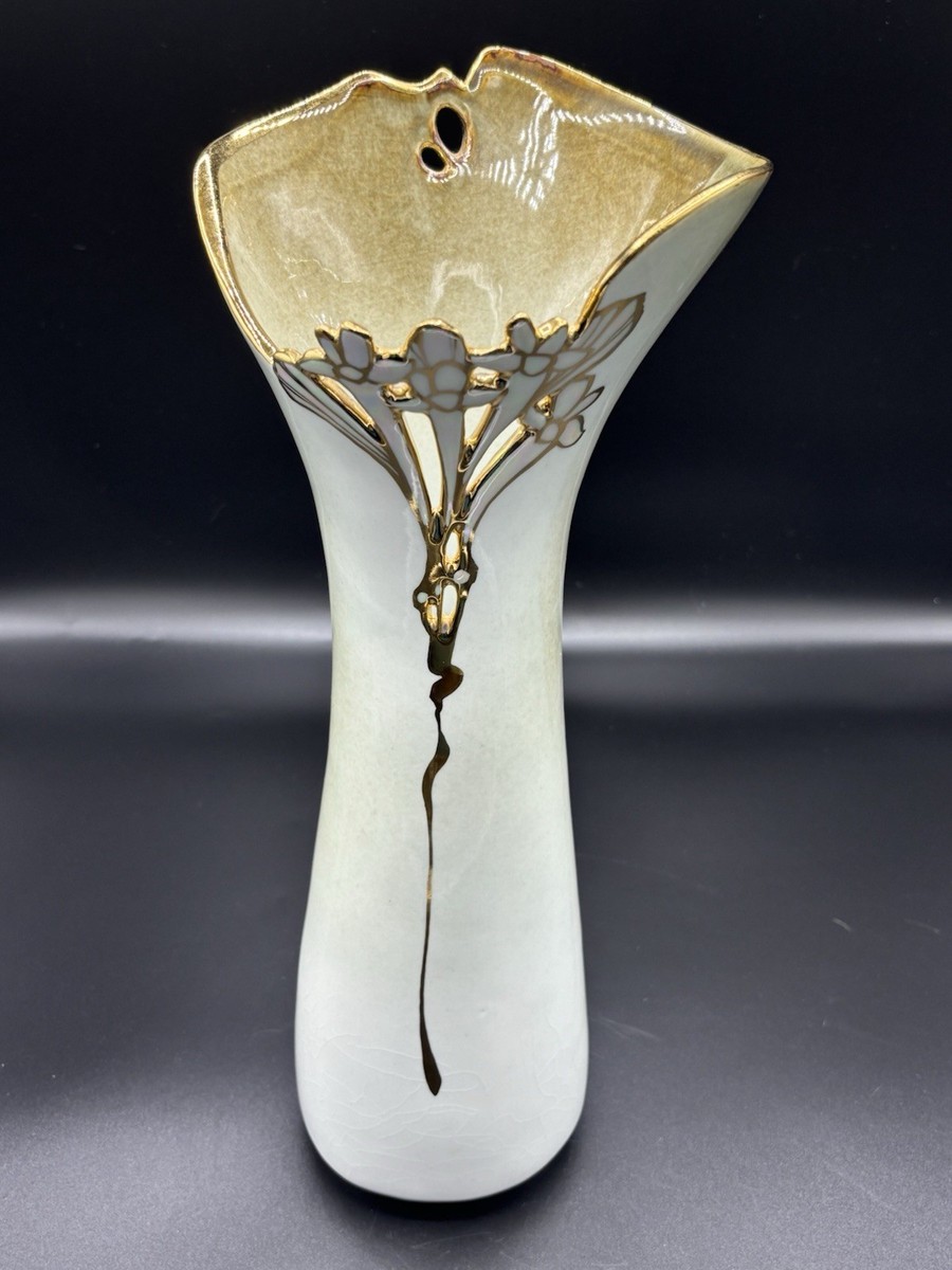 Stunning Very Rare Vntg Handmade Ceramic Vase Signed Canadian