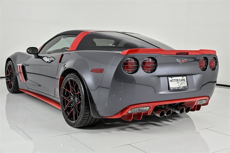 2011 Cyber Gray Metallic Chevrolet Corvette   | C6 Corvette Photo 9