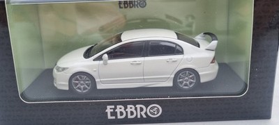 EBBRO Honda Civic Type-R FD2 Late Version weiß 1:43