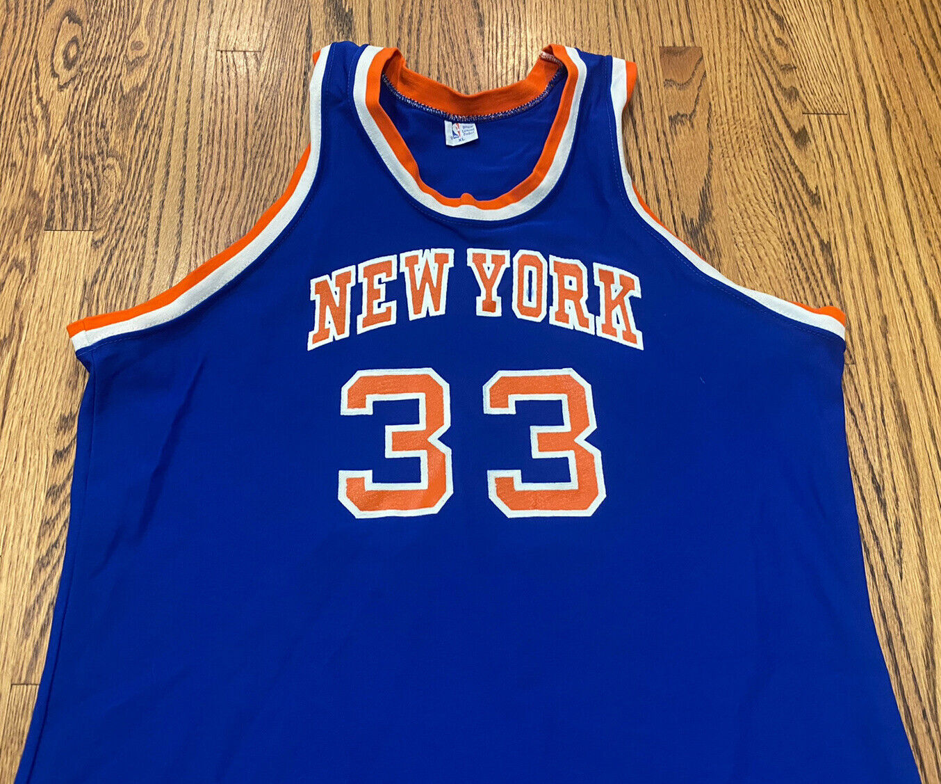 Camisa de Basquete Especial BAPE x New York Knicks - Patrick Ewing 33 -  Dunk Import - Camisas de Basquete, Futebol Americano, Baseball e Hockey