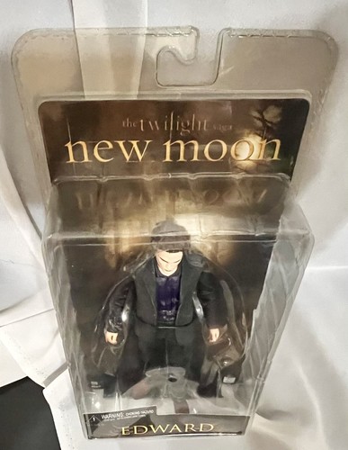 TWILIGHT New Moon EDWARD CULLEN FIGURE 7" DOLL 2009 NECA Reel Toys SIP w/ BOX - Picture 19 of 20