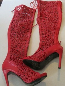 cape robbin red boots