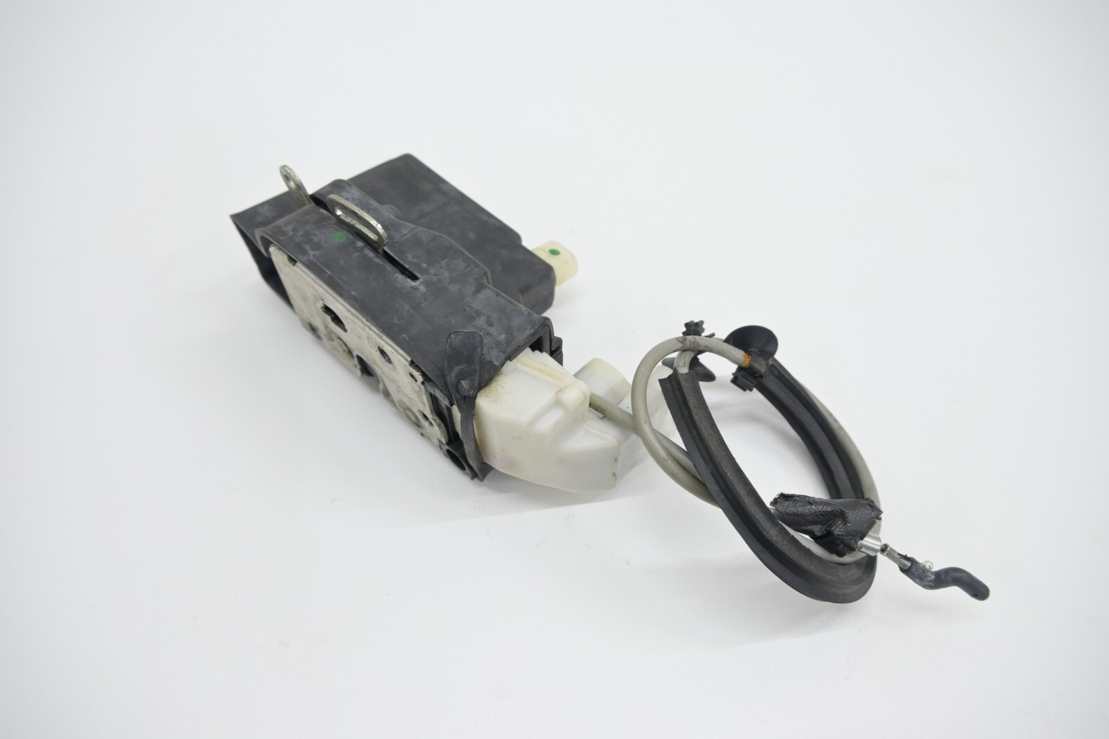 ⭐ 08-19 Maserati Granturismo Right Passenger Door Lock Latch Actuator Drive Oem
