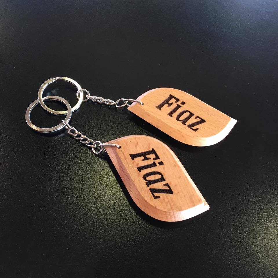 PERSONALISED ARABIC NAMES WOODEN KEYRINGS KEYCHAINS GIFT KEY FOB BILAL ...