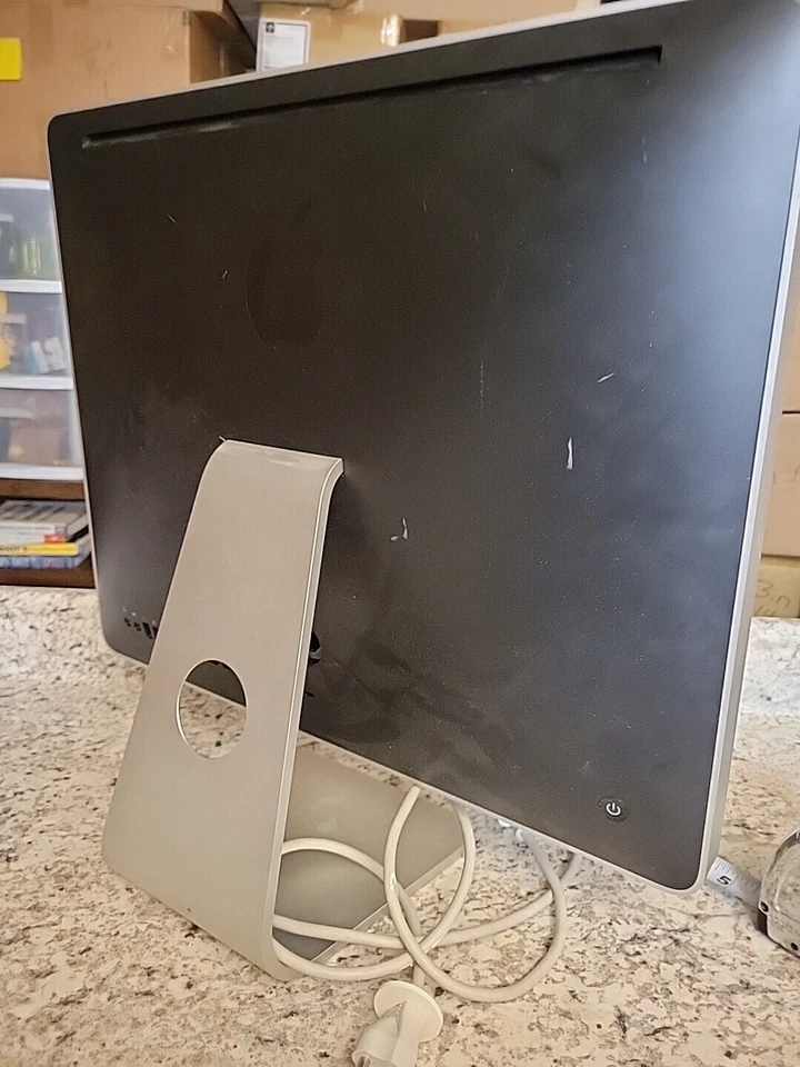 Apple iMac 20" Mac OS X Intel Core 2 Duo E8135 2.4 GHz 1GB RAM 250GB Parts Only - Image 2 of 3