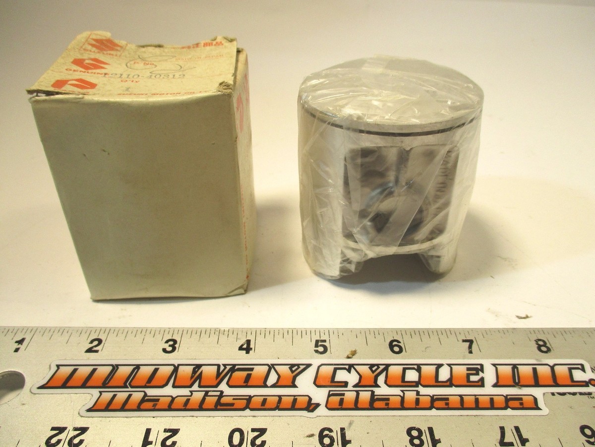 SUZUKI RM250 NEW OEM PISTON STANDARD STD BORE 12110-40312 RM 250