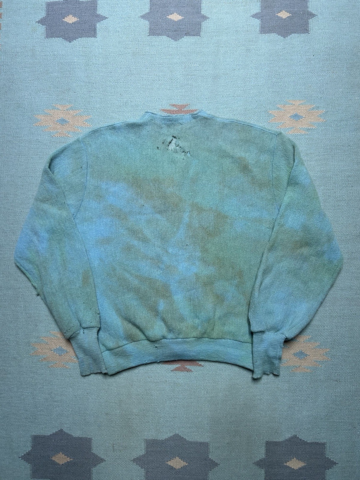 Vintage 70s cardigan sweater Robert Bruce Arnold Palmer thrashed zombie blue Lg