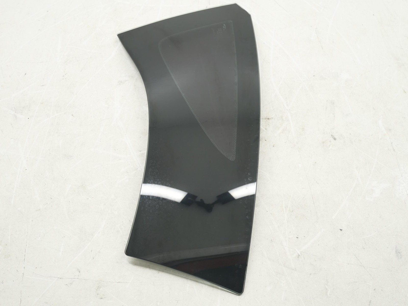 Used Rear Passenger Right Quarter Glass Window RH 2016-2021 McLaren 570S OEM