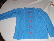 handgestrickte Kinderjacke,  blau , Zopfmuste...