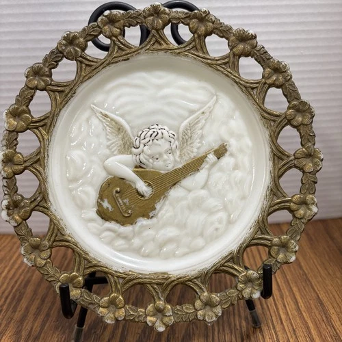 EAPG Antique Westmoreland CHERUB & LYRE PLATE Milk Glass Cold Paint 7.5" Lace