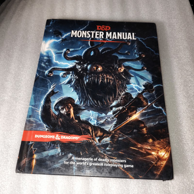 Monster Manual D&D 5e First Printing 2014 Dungeons & Dragons Wizards