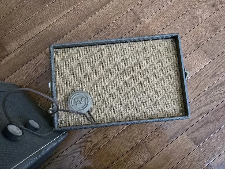 Modelo estereofónico vintage Westeinghouse H76ACS1 100/120 voltios 50 vatios... Foto 3 de 4