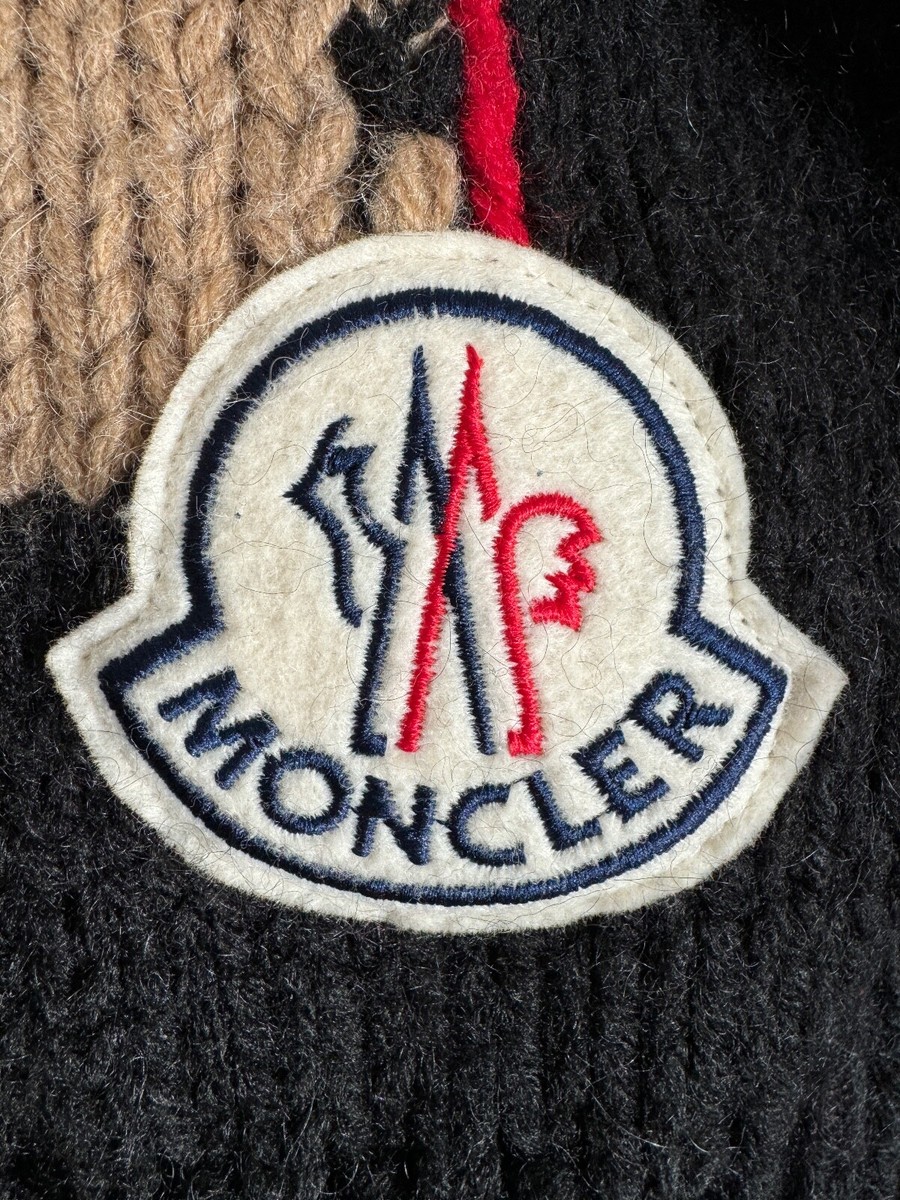 Authentic Moncler Logo Women's Alpaca Mohair Black M Knit Authentic Moncler Logo Women's Alpaca Mohair Black M Knit