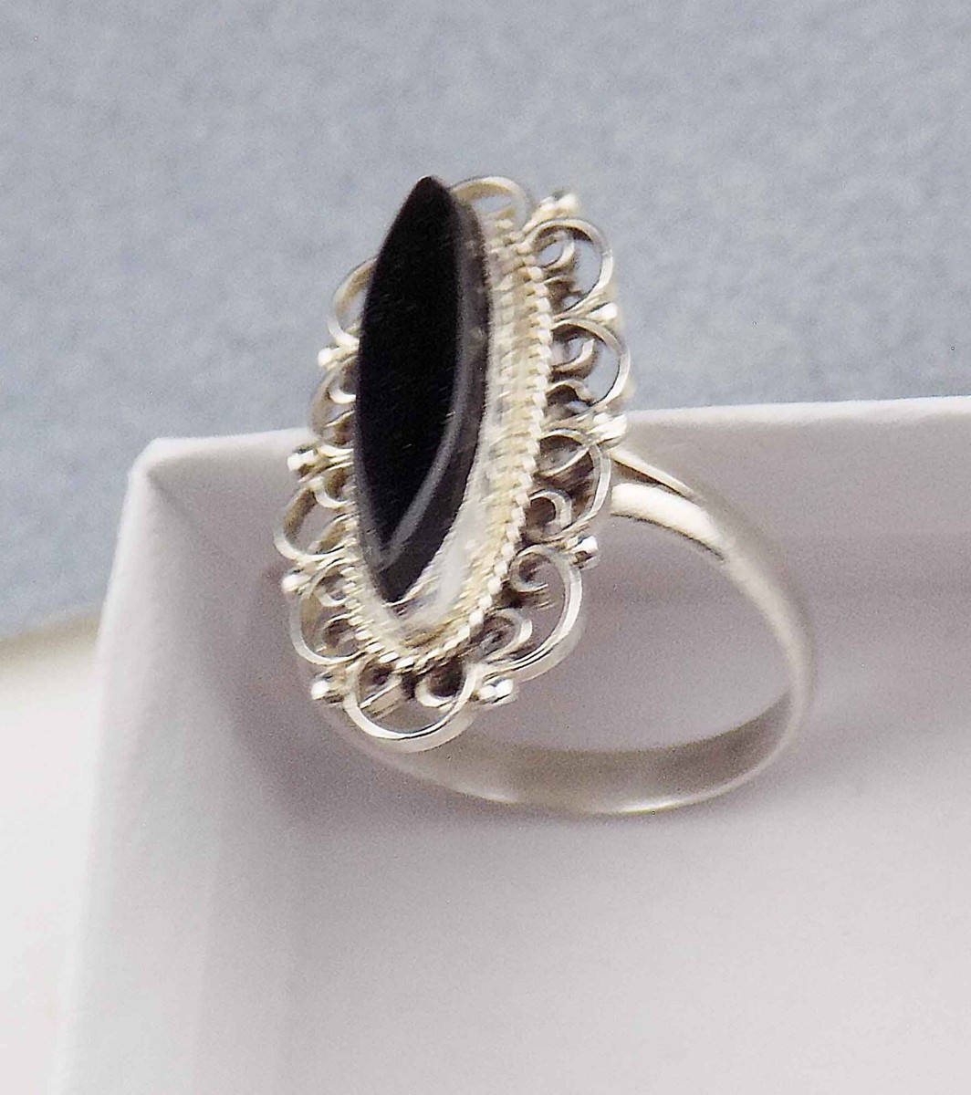 Sz 5.25, Vintage Filigree Ring Sterling Silver Black Onyx, Mexico, Signed JD View 6