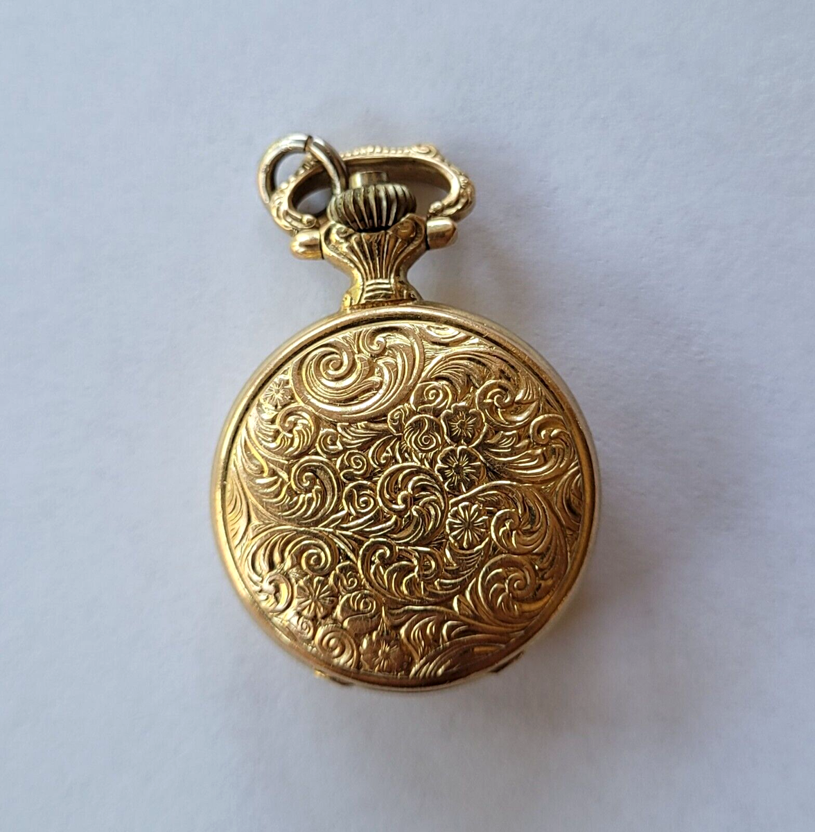 Vintage Arnex Womens Pendant/ Locket Pocket Watch with  display picture 3