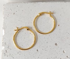 Goldene Creolen aus 925 Silber mit 14 K Vergoldung schlichte Ohrringe 20mm