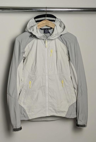 Damen Arc'teryx Jacke weiß 38 / M / 46