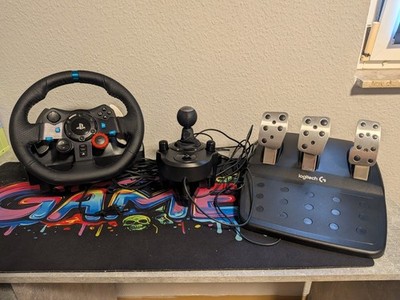 Logitech G29 Driving Force Racing Wheel