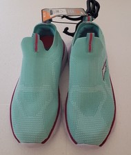 AVIA GIRLS ATHLETIC SHOES SIZE 2 SPORTS
