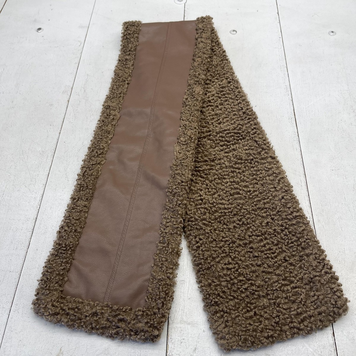 House Of Harlow 1960 Scarf Womens One Size Beige Faux Fur Trim