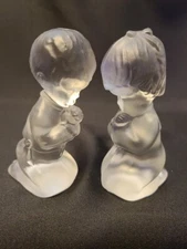 Fenton Frosted Satin Glass Praying Children Boy and Girl Figurines 3.5" lot