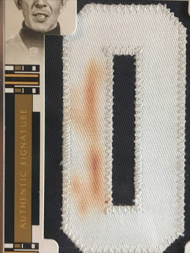 2008 Donruss Celebrity Cuts Leonard Nimoy Authentic Autograph Patch Card 35/44 - Picture 2 of 5