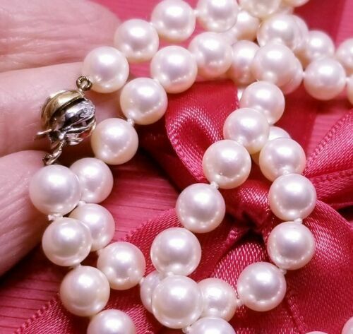 Collier trèfle à quatre feuilles - Oeuf pendentif