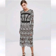 True Decadence Lace Midi Dress Size 6