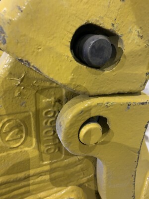 Cat 325 Ripper Frost Tooth Excavator 90 Millimeter Pins Cb Linkage