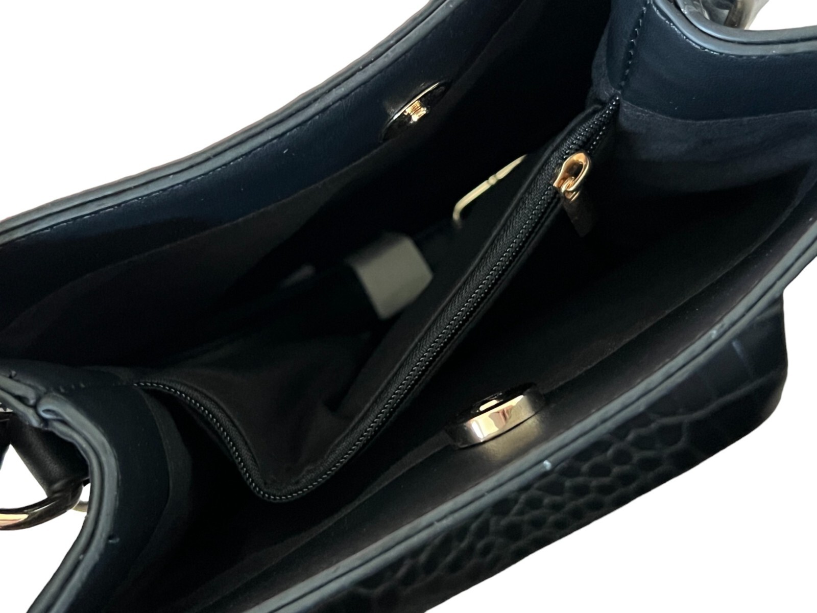 AOTA Women’s NWT Handbag Black Crossbody Croc Faux Leather Double Compartments