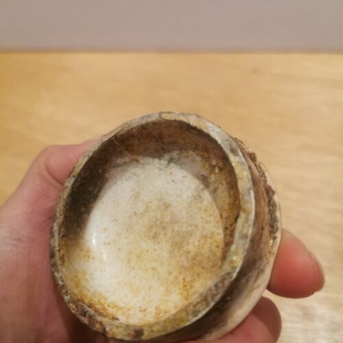 Antique Woods Areca Nut Tooth Paste Ceramic Pot Lid - Picture 9 of 11