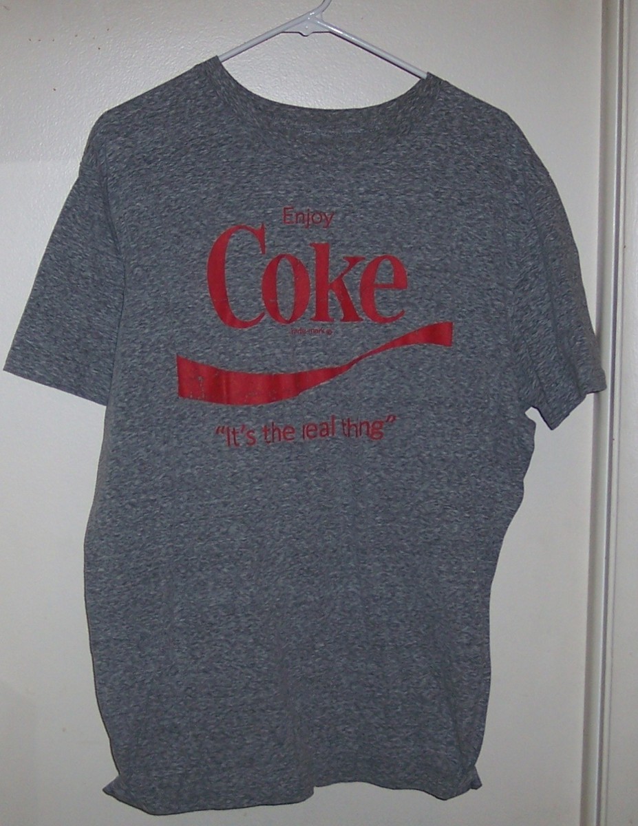 COCA COLA XX LARGE T SHIRT SET OF THREE DIFFERENT SHIRTS 1 PRICE