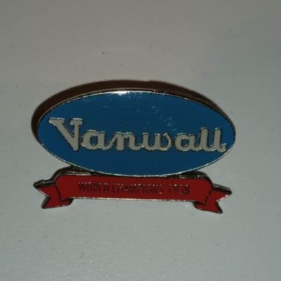 Vanwall Weltmeister 1958 Sportwagen Rennsammler Emaille Pin Abzeichen