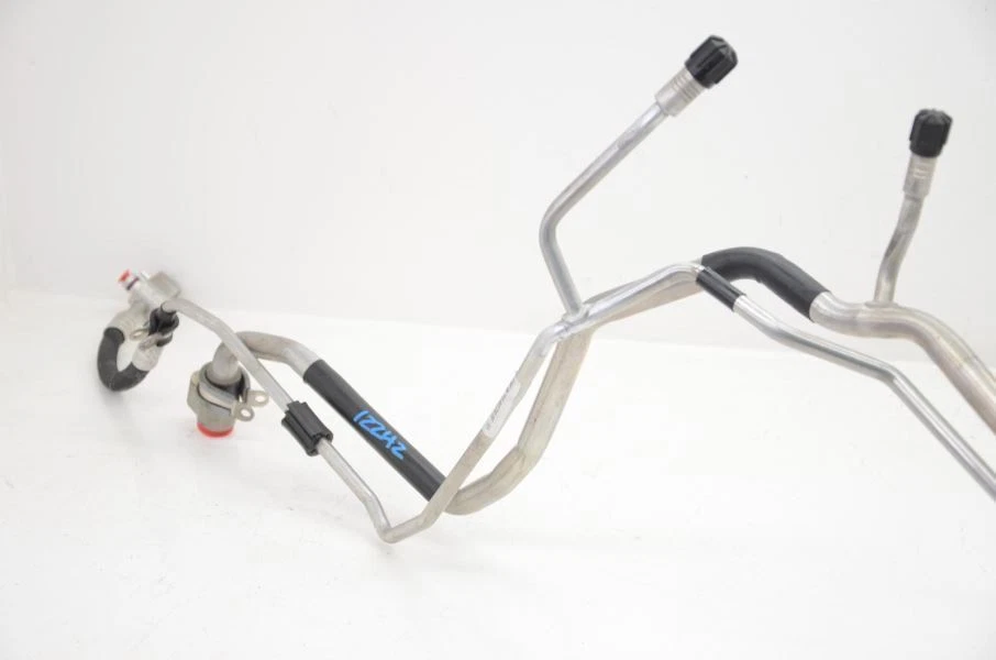 Porsche Cayenne 2011 4,8 L manguera de aire acondicionado de alta y baja presión línea de aire acondicionado  Foto 2 de 4