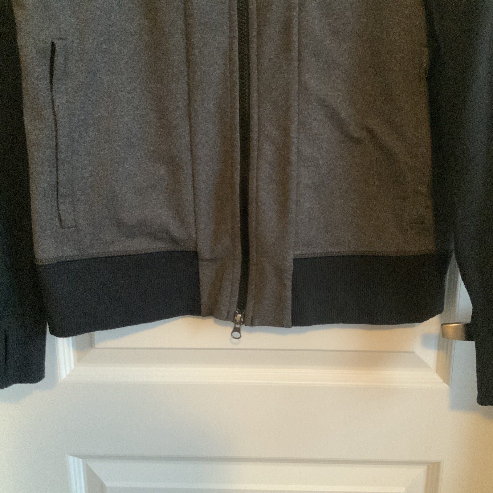 Lululemon Post Gravity Jacket - Size M - image 2