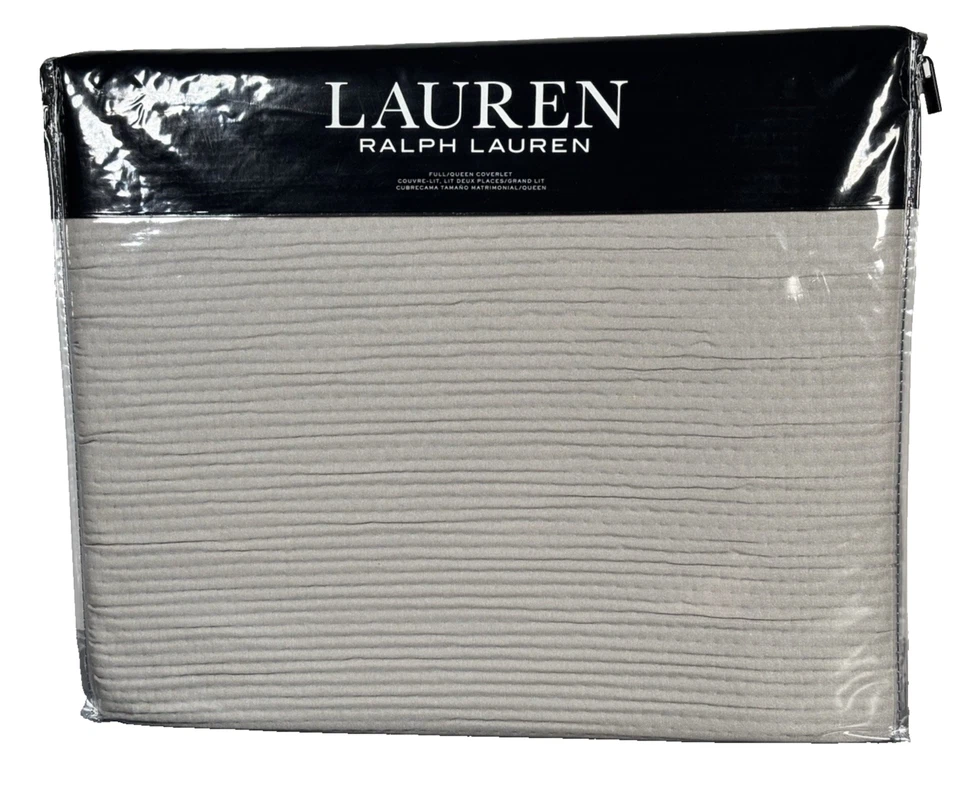 Ralph Lauren Spencer Matelassé Full/Queen Coverlet Light Gray Textured Cotton - Image 3 of 4